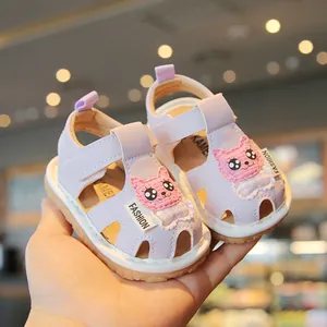 Toddler cartoon kitten sandals with soft sole and breathable hollow design in light purple