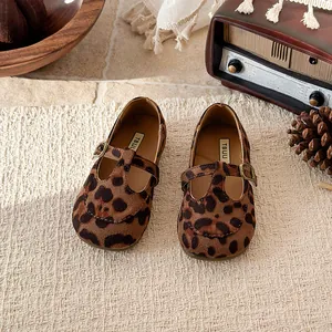 Vintage leopard print T-strap Mary Jane shoes for girls with stylish square toe design