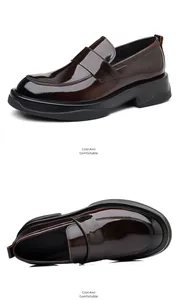 Vista detallada de mocasines de plataforma para hombre en cuero brillante marrón oscuro