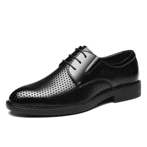 Chaussures de ville noires perforées classiques pour homme, business ou mariage