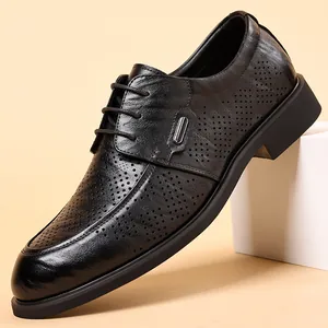 Chaussures richelieu classiques en cuir noir avec perforations respirantes pour hommes