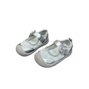 Elegant silver girl's princess sandals with lace mesh, breathable sole, and bow