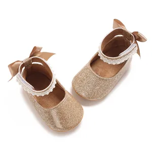 Chaussures de marche dorées pour bébé fille avec perles et nœuds en satin élégants