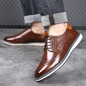 Braune Leder-Brogue-Derby-Schuhe für Herren im stilvollen Business-Casual-Look