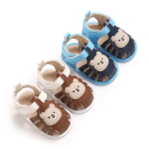 Sommer Baby Cartoon Bär Sandalen Für Säuglinge Weiche Sohle Rutschfeste Lauflernschuhe Atmungsaktiv Aus PU-Leder Strandschuhe