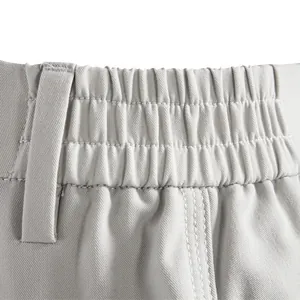Pantalon décontracté pour homme avec taille élastique et passants de ceinture.