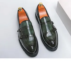 Heren loafers met dubbele gesp, krokodillenprint, glanzend groen lakleer voor heren
