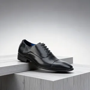 Chaussures Oxford Formelles pour Hommes en Cuir PU Bout Carré à Lacets Business Style Britannique Chaussures de Mode Sculptées
