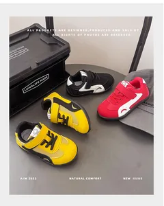 Scarpe da ginnastica traspiranti in mesh per bambini nei colori giallo, rosso e nero