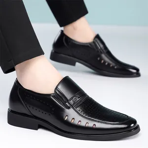 Men's formal hollow breathable leather slip-on shoes in black, business style shoes