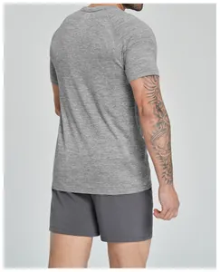 Back view detail of a men's gray seamless breathable athletic t-shirt for fitness.