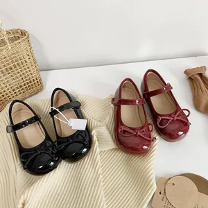 Girls Princess Mary Jane Shoes Shiny Patent Leather Flat Shoes Bow Decor Soft Sole For Toddler Kid Wedding Party