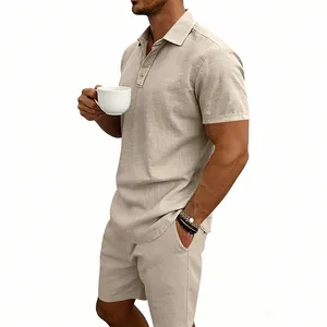 Ensemble de plage décontracté pour homme avec polo en lin et short assorti en beige