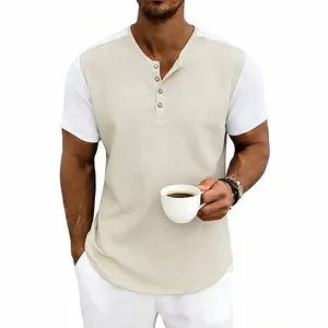 Camiseta Henley de punto gofrado para hombre con mangas en contraste y manga corta