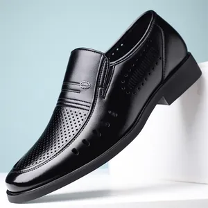 Scarpe da Uomo in Pelle da Business Traforate Traspiranti Slip-on Loafer da Ufficio Suola Morbida Antiscivolo