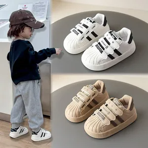 Παιδικά Παπούτσια Skateboard με Κέλυφος Μύτης Λευκά Sneakers για Νήπια Μαλακή Σόλα Αντιολισθητικά Casual Παπούτσια Τρεξίματος για Κορίτσια Αγόρια με Σκρατς