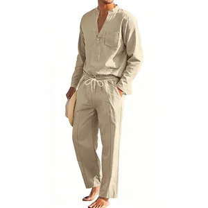 Herren-Set aus lockerem Leinen-Henley-Hemd und gerader Hose für Urlaub und Outdoor-Freizeit