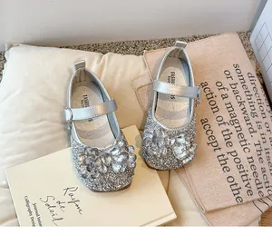Élégantes chaussures de princesse en strass argentés pour filles avec nœud exquis