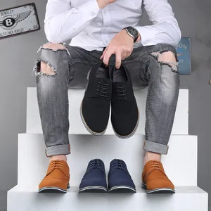 Chaussures Décontractées Brogue pour Hommes Style Britannique Oxford à Lacets Couleur Unie PU Artificiel Mat Semelle en Caoutchouc Mode