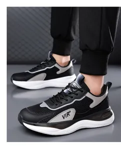 Zapatillas de running para hombre de malla transpirable negra y gris con logo VIR