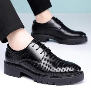 Black perforated men's formal elevator shoes with stylish British thick soles
