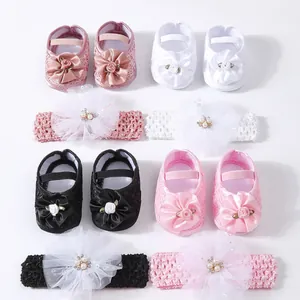 Conjunto de zapatos para recién nacido y diadema con encaje floral y suelas blandas.