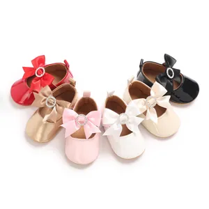 Princess Style Patent Leather Baby Walking Shoes With Large Bowknot Rhinestone Decor Anti-Slip Soft Sole Infant First Walkers