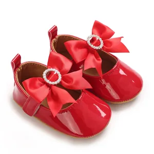 Rote Babyschuhe mit großer Schleife und Strass-Schnalle, rutschfeste weiche Sohle
