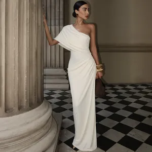 Elegantes weißes One-Shoulder-Maxikleid für Damen französisches Abendkleid mit Drapierung