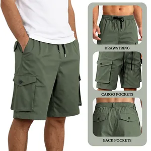Short cargo homme vert olive respirant avec cordon de serrage et poches utilitaires