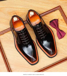 Chaussures Oxford pour hommes en cuir poli de haute qualité avec semelle orange unique