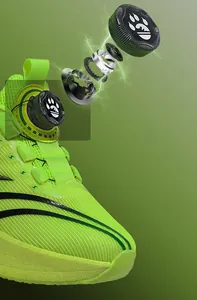 Detailansicht der lindgrünen Kindersneaker mit dem innovativen Drehverschluss-System.