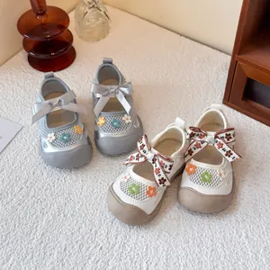 Zapatos de Princesa de Malla para Niñas Transpirables Zapatos de Caminar Bordado Floral Lazo Suela de Caucho Verano