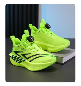 Leuchtend neongrüne Sportschuhe für Jungen mit atmungsaktivem Mesh und Drehverschluss