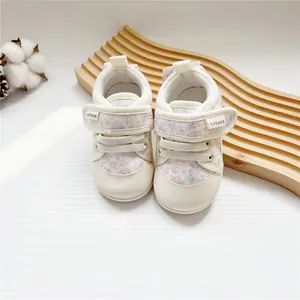 Comfortable baby girl soft sole walking shoes with elegant floral pattern and velcro