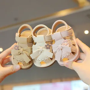 Sommer Baby Mädchen Quietschen Sandalen Hohl Schleife Synthetikleder Prinzessin Weiche Sohle Lauflernschuhe Kleinkind Schuhe