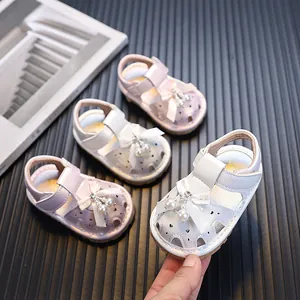 Sandalias para Niñas Pequeñas Lazo Perla Artificial Strass Zapatos para Caminar Bebé Suela Blanda Sandalias Princesa Zapatos con Sonido