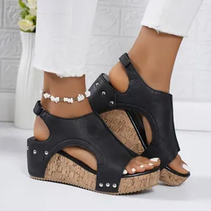 Sandali con Zeppa da Donna Punta Aperta Plateau Trama Sughero Sandali con Borchie Pelle Sintetica Scarpe Estive Casual Suola Spessa