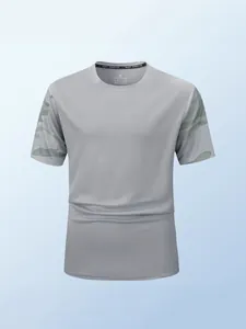 Ademend sneldrogend sport-T-shirt voor heren met camouflage mouwen en ronde hals