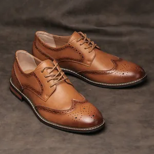 Chaussures Derby Classiques Brogue pour Hommes en Cuir PU Wingtip Surpiquées Chaussures de Mariage Formelles Cuir Rétro Respirant