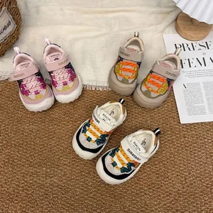 Scarpe Sportive per Bambini Mesh Traspiranti Leggere Antiscivolo Scarpe da Corsa Casual per Bambini Ragazzi Ragazze Primavera 2026