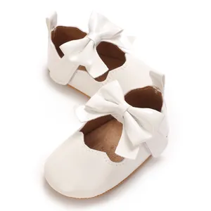 Chaussures de marche princesse blanches pour bébé fille avec joli nœud et scratch