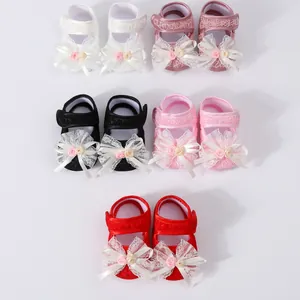 Soft-sole baby princess shoes with lace bows in various colors for newborn girls