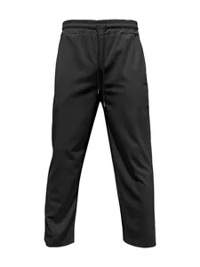 Vista dettagliata dei pantaloni in velluto a coste neri da uomo con coulisse in vita