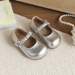 Eleganti scarpe da principessa argentate per bambina con strass e comoda suola morbida