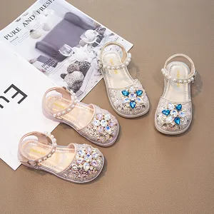 Elegant girls' closed-toe princess sandals with sparkling crystal floral design for summer