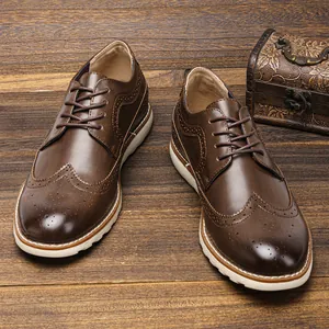 Men's Retro Brogue Casual Shoes Wingtip Carved Faux Leather Sneakers Comfortable Non-Slip Lightweight Sport Oxford Shoes For Men
