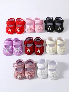Detailed collection of baby girl lace princess shoes in various colors
