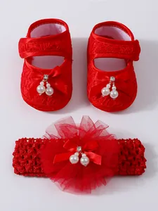 Elegante rote Baby-Spitzenschuhe und Blumen-Stirnband-Set für neugeborene Mädchen Partys