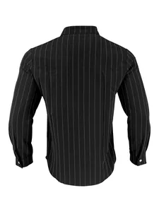 Vista posterior de una camisa de lino negra para hombre con rayas diplomáticas blancas